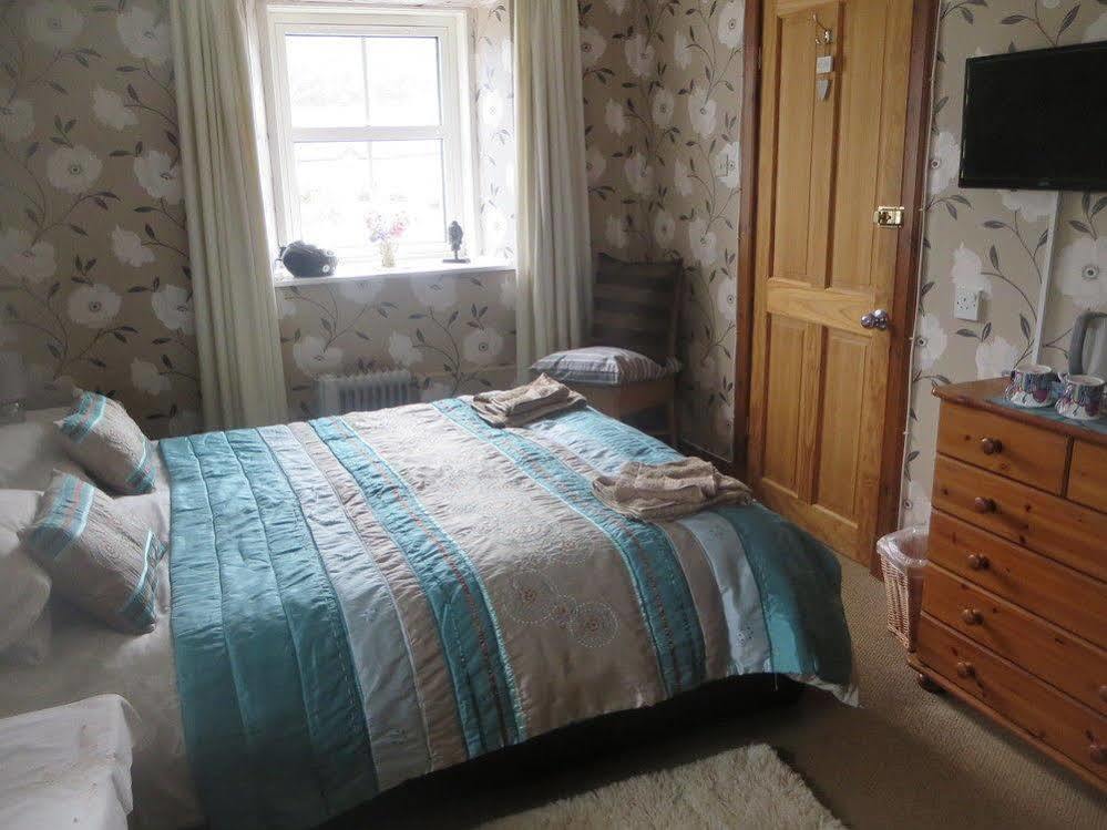Glenancross Guesthouse Mallaig Bagian luar foto